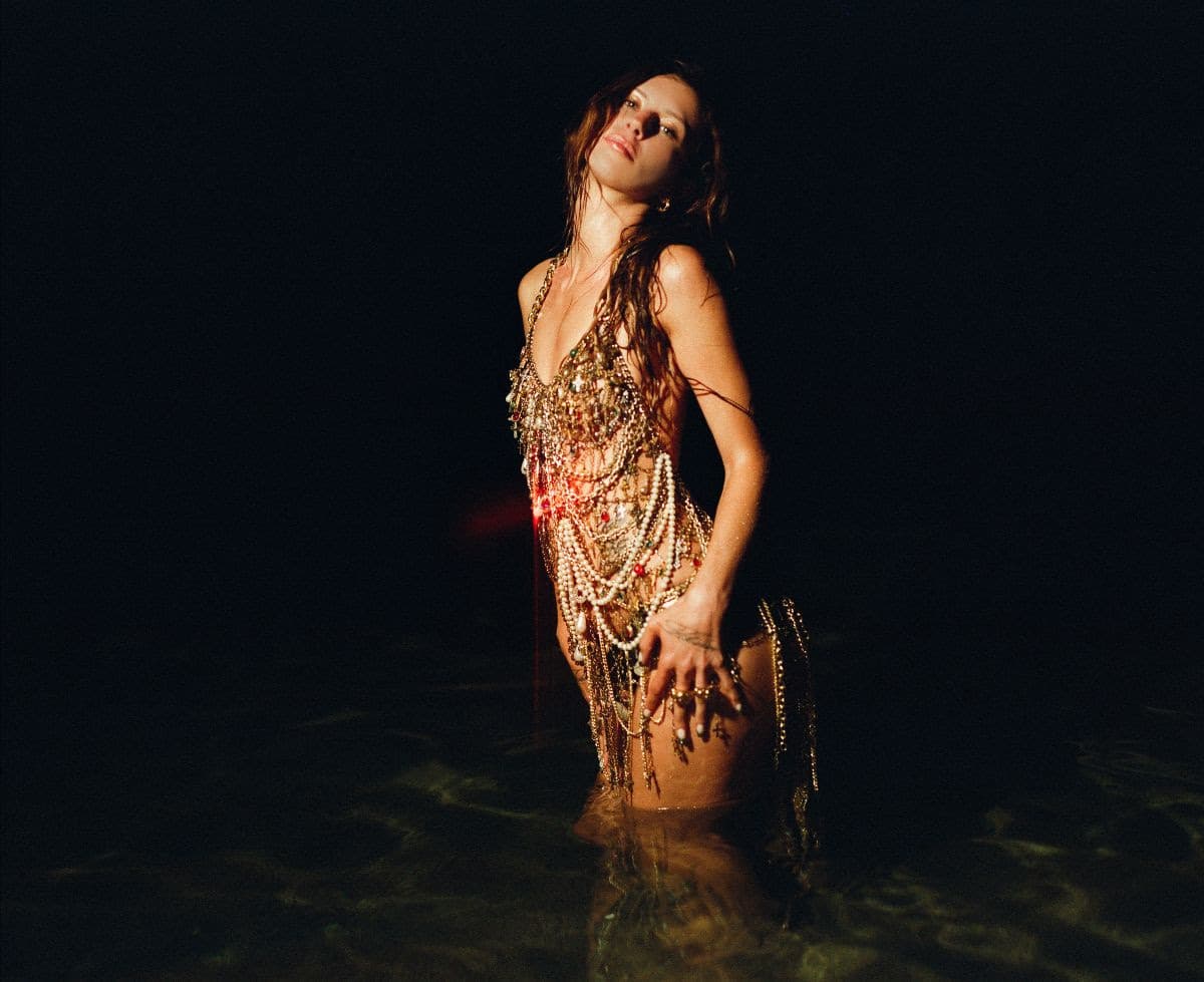 Qendresa – Besitos