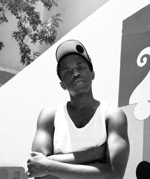 DC3 – KUNTA IN UK